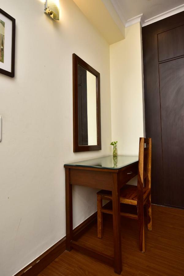 2Bhk Comfortable Furnished Serviced Apartments In Hauz Khas - Woodpecker Apartments New Delhi Ngoại thất bức ảnh