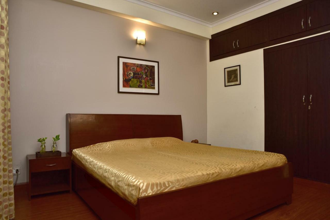 2Bhk Comfortable Furnished Serviced Apartments In Hauz Khas - Woodpecker Apartments New Delhi Ngoại thất bức ảnh