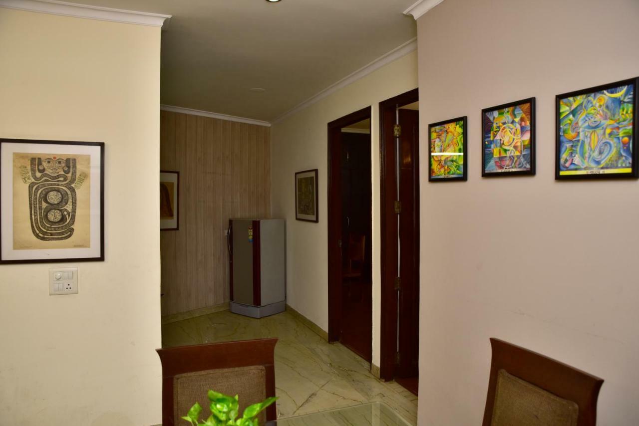 2Bhk Comfortable Furnished Serviced Apartments In Hauz Khas - Woodpecker Apartments New Delhi Ngoại thất bức ảnh