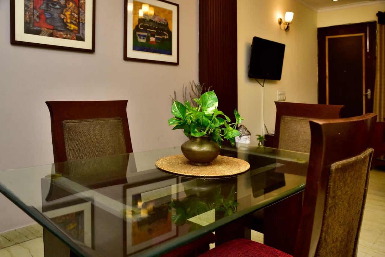 2Bhk Comfortable Furnished Serviced Apartments In Hauz Khas - Woodpecker Apartments New Delhi Ngoại thất bức ảnh
