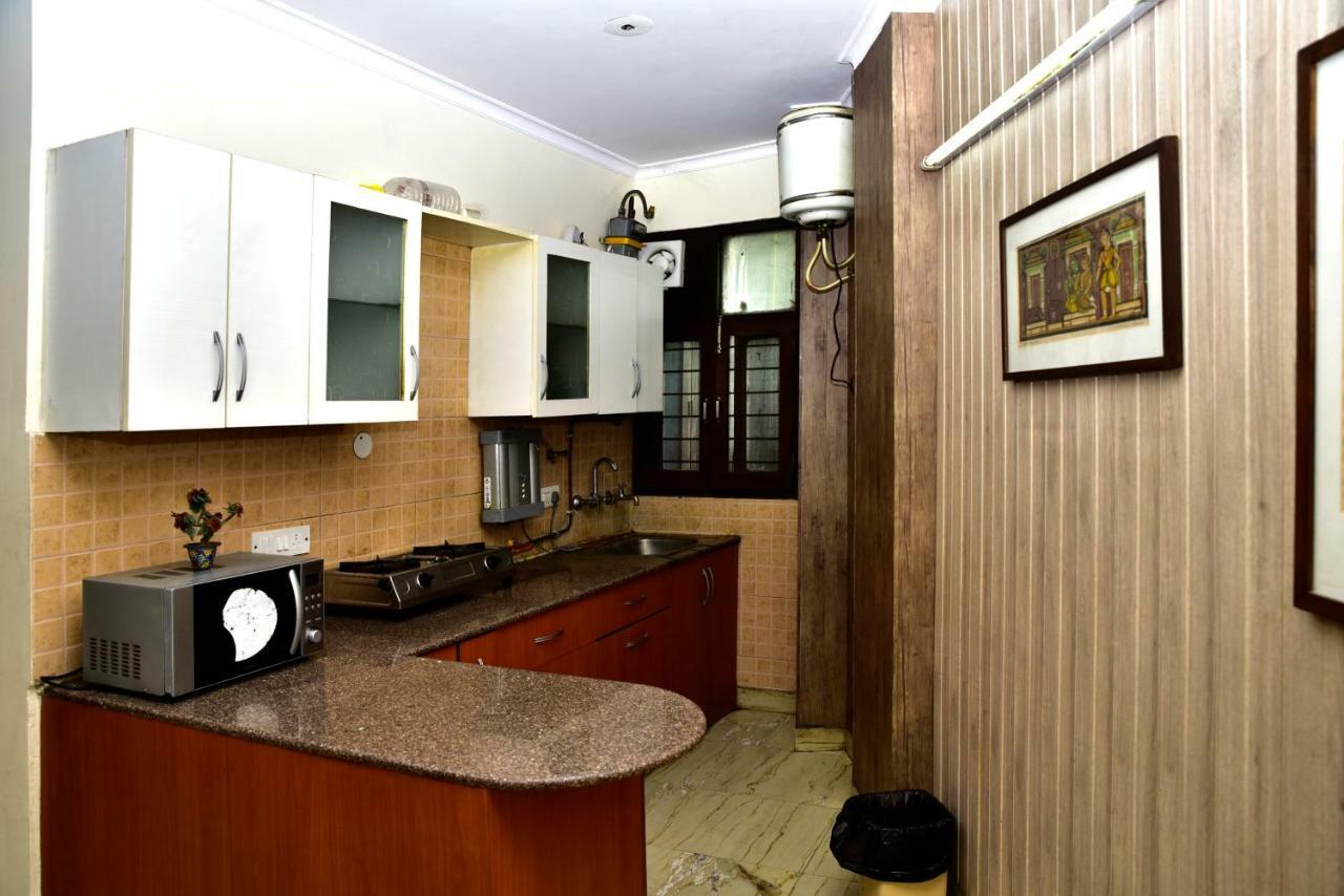 2Bhk Comfortable Furnished Serviced Apartments In Hauz Khas - Woodpecker Apartments New Delhi Ngoại thất bức ảnh