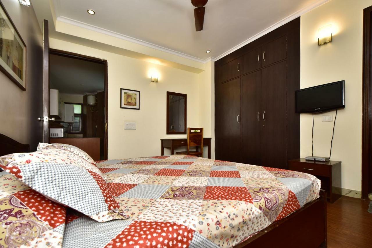 2Bhk Comfortable Furnished Serviced Apartments In Hauz Khas - Woodpecker Apartments New Delhi Ngoại thất bức ảnh
